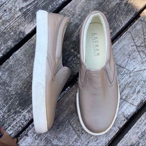 Lauren Ralph Lauren ceder platino slip on flats 6